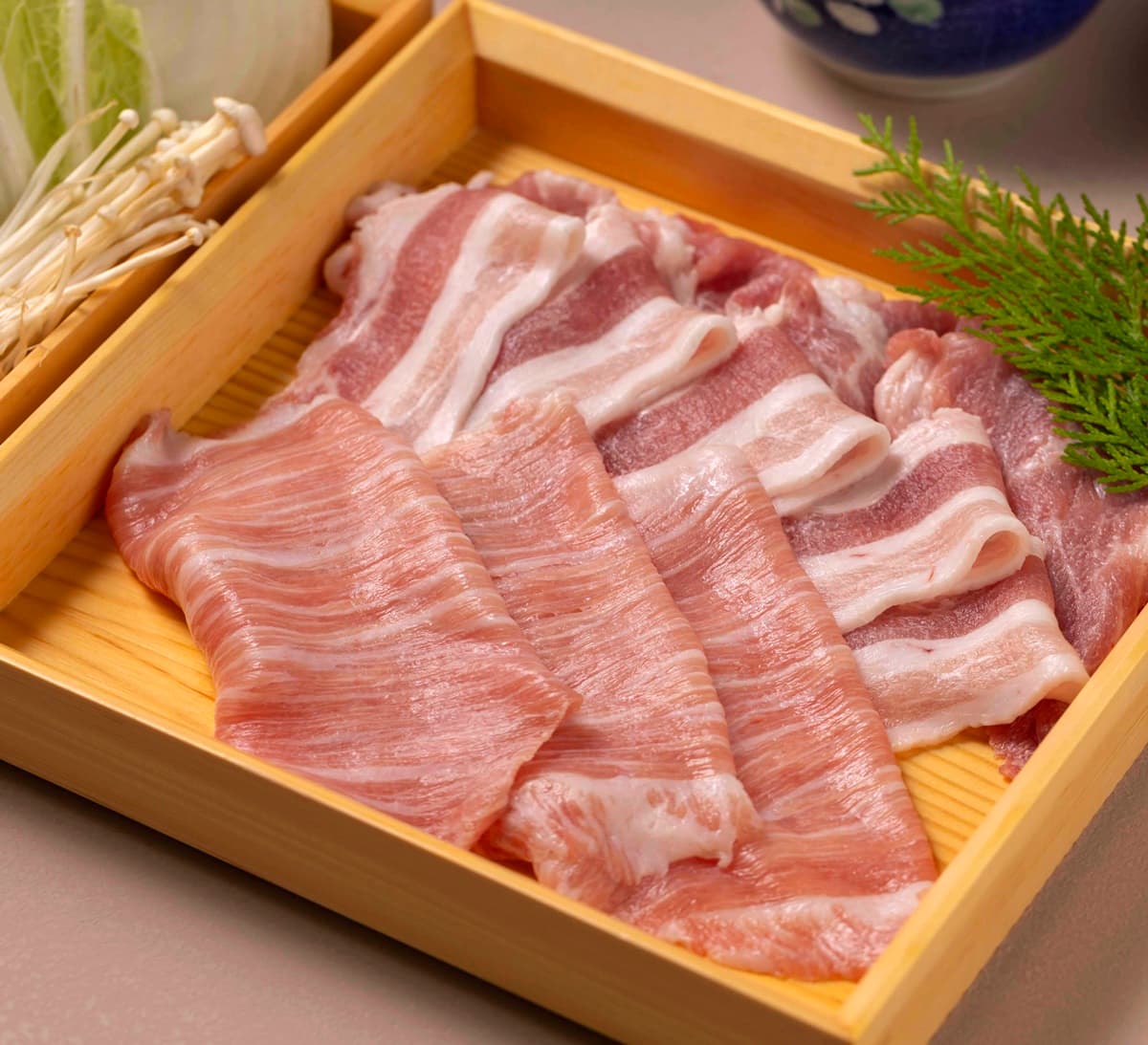 台中最新「日式壽喜燒」開幕!580元爽嗑和牛+棉花糖鍋,免費送Q嫩松阪豬 台中最新「日式壽喜燒」開幕!580元爽嗑和牛+棉花糖鍋,免費送Q嫩松阪豬
