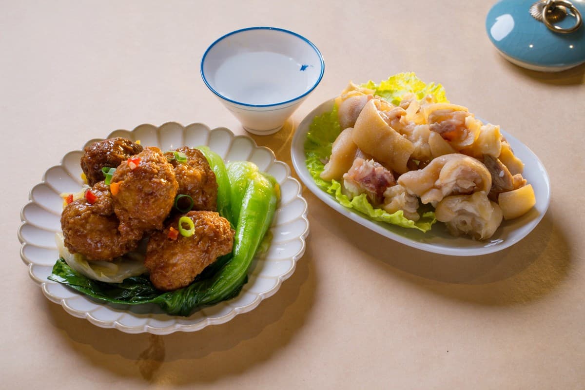 最低569元吃到飽!超狂火鍋+百款異國料理暢吃,韓式炸雞、越式河粉DIY 最低569元吃到飽!超狂火鍋+百款異國料理暢吃,韓式炸雞、越式河粉DIY