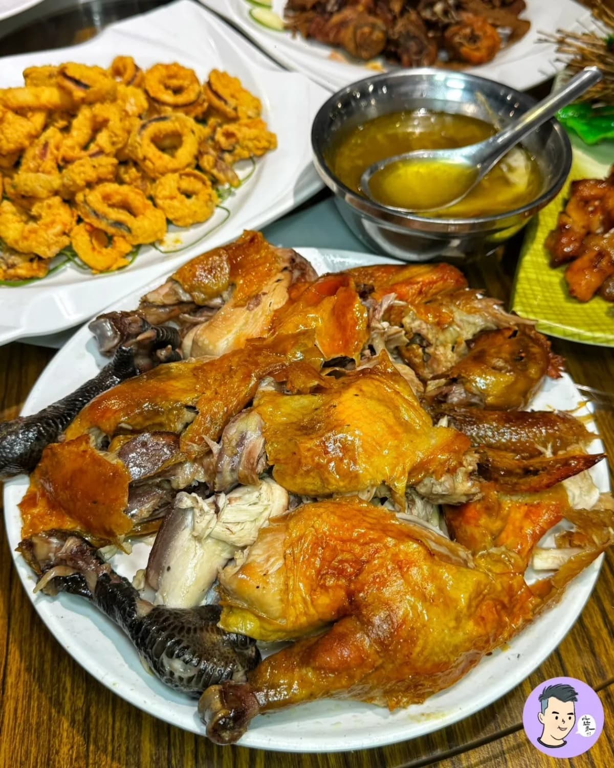 巨型茶壺雞太吸睛!白河關子嶺8間甕仔雞:地瓜、雞油飯吃到飽,還可泡泥漿湯屋 巨型茶壺雞太吸睛!白河關子嶺8間甕仔雞:地瓜、雞油飯吃到飽,還可泡泥漿湯屋