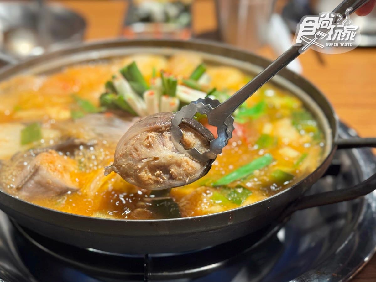 450元韓式小菜吃到飽!高CP值「韓式料理」必嗑燉牛骨,免費DIY鑰匙圈 450元韓式小菜吃到飽!高CP值「韓式料理」必嗑燉牛骨,免費DIY鑰匙圈