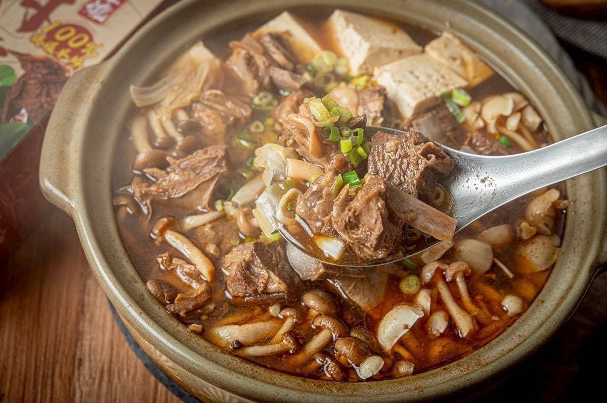 別只會吃義美、雅方!最強冷凍羊肉爐推薦Top10,這款肉多、湯頭濃郁 別只會吃義美、雅方!最強冷凍羊肉爐推薦Top10,這款肉多、湯頭濃郁