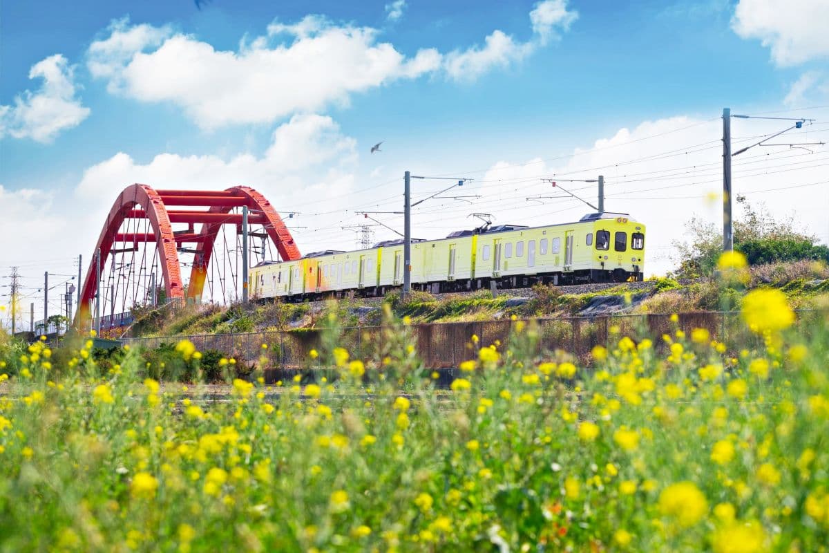 全台最美觀光列車!「山嵐號」新航線4月登場,首度駛進台南、嘉義到彰化 全台最美觀光列車!「山嵐號」新航線4月登場,首度駛進台南、嘉義到彰化