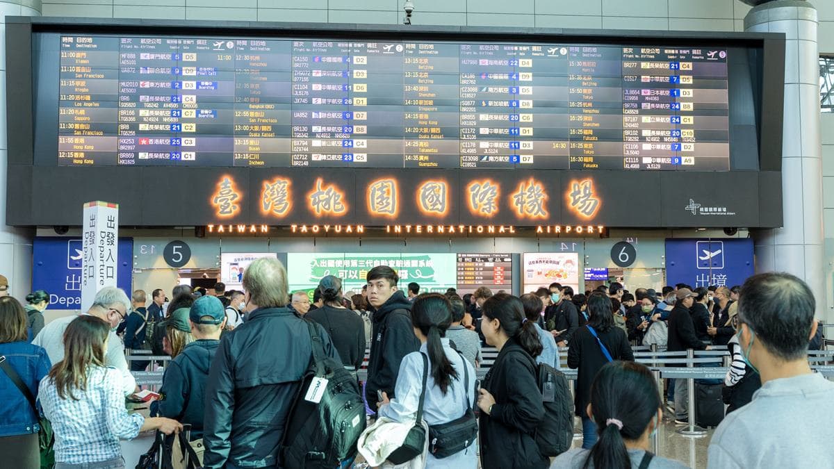 過年出國要提前多久到機場?地勤曝10大注意事項,「碰1狀況」直接無法登機 過年出國要提前多久到機場?地勤曝10大注意事項,「碰1狀況」直接無法登機