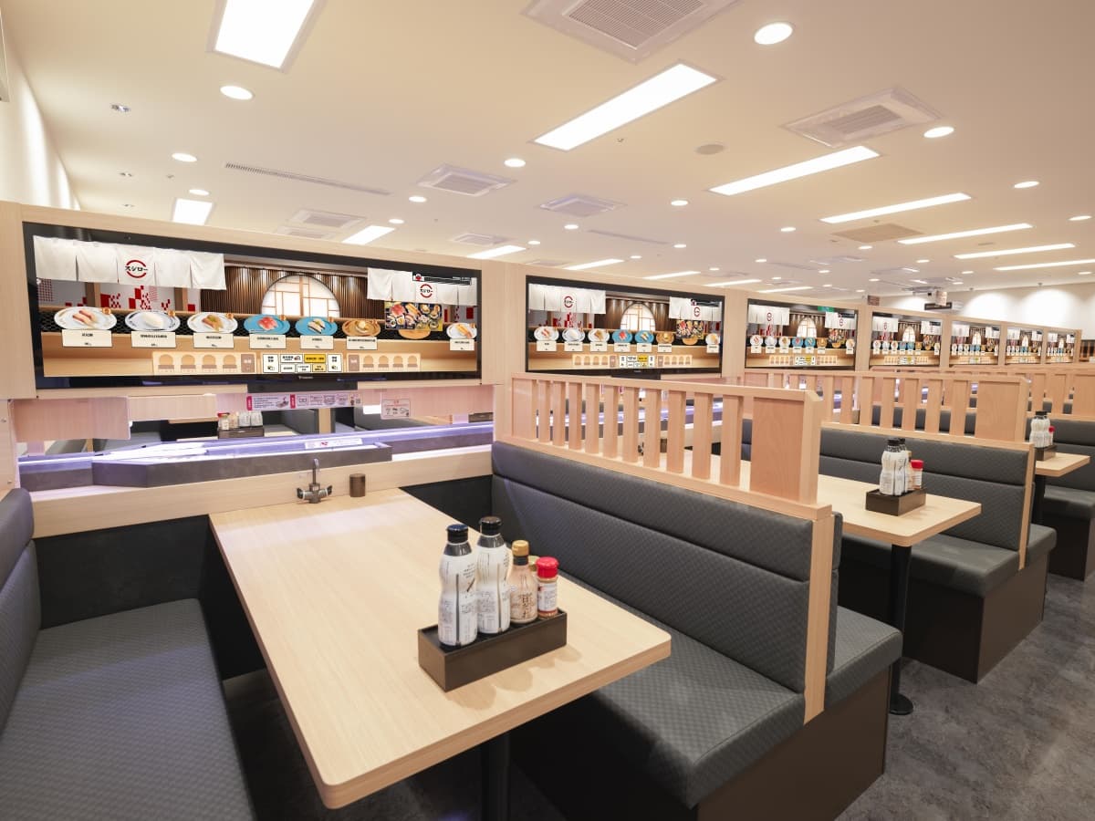 全台只有2間!壽司郎「數位迴轉壽司」新開幕,免5%服務費、150公分巨型螢幕 全台只有2間!壽司郎「數位迴轉壽司」新開幕,免5%服務費、150公分巨型螢幕