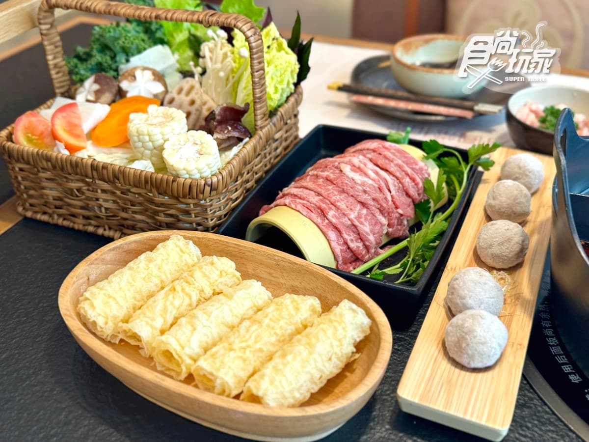 全台第1間「山野風火鍋」開幕!5大亮點搶先看,必嗑9秒銷魂牛、肉花圈 全台第1間「山野風火鍋」開幕!5大亮點搶先看,必嗑9秒銷魂牛、肉花圈