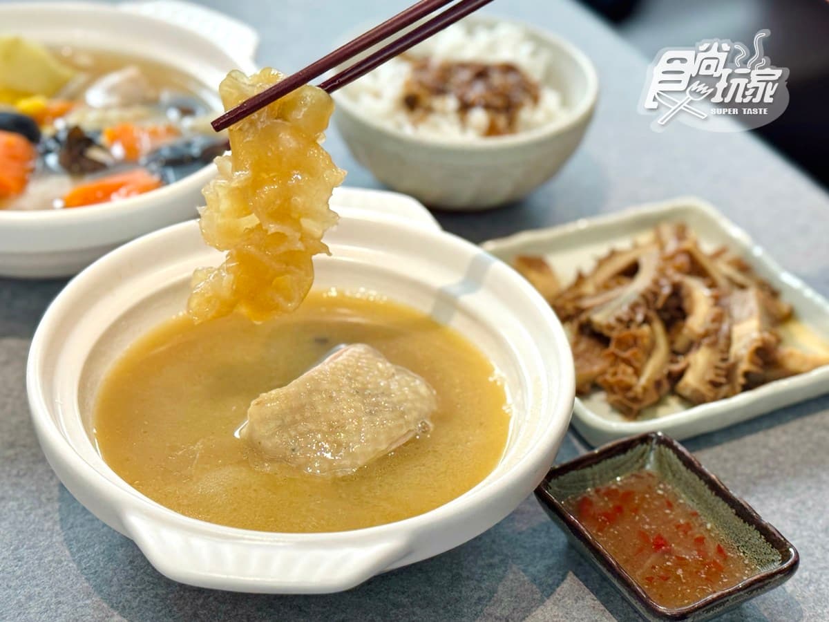 丸亀免費送「釜揚烏龍麵」!快閃2天手刀衝,加碼搶吃椒麻拌麵、花椒雞湯 丸亀免費送「釜揚烏龍麵」!快閃2天手刀衝,加碼搶吃椒麻拌麵、花椒雞湯