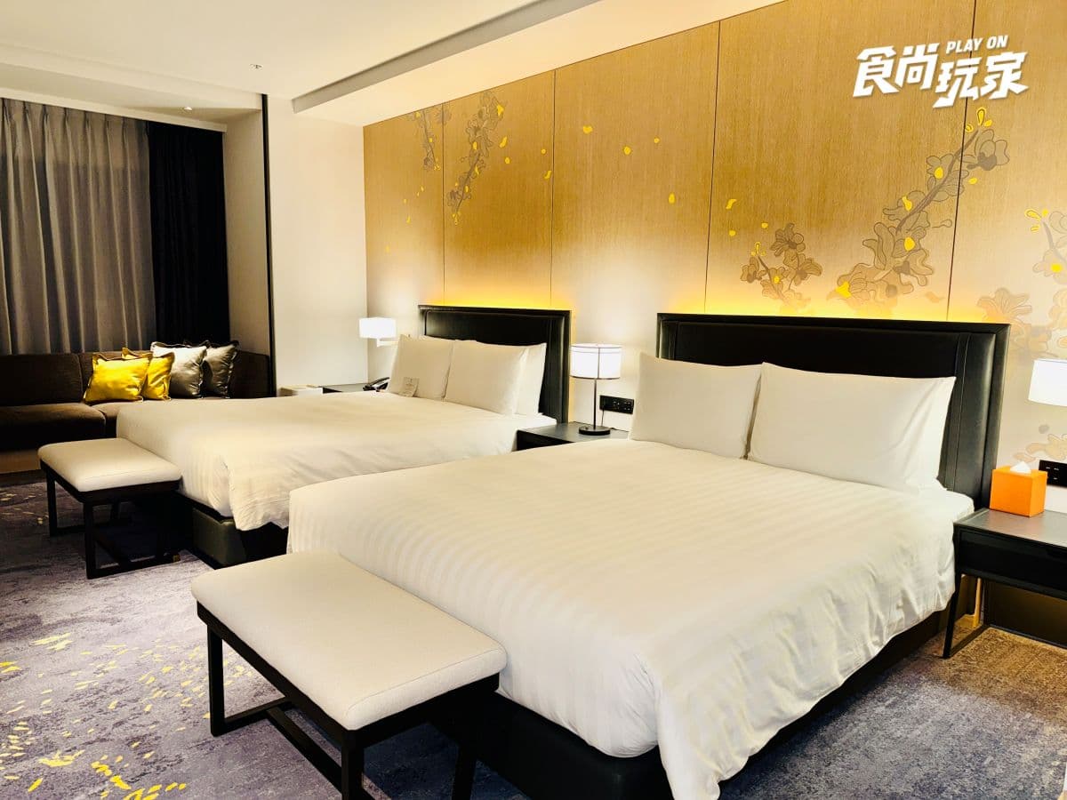 豪華早餐吃到飽!高雄日航酒店開箱:入住家庭房、美拍空中泳池、享受三溫暖 豪華早餐吃到飽!高雄日航酒店開箱:入住家庭房、美拍空中泳池、享受三溫暖