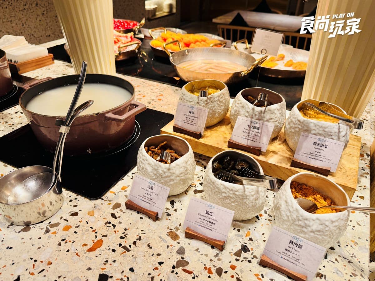 豪華早餐吃到飽!高雄日航酒店開箱:入住家庭房、美拍空中泳池、享受三溫暖 豪華早餐吃到飽!高雄日航酒店開箱:入住家庭房、美拍空中泳池、享受三溫暖