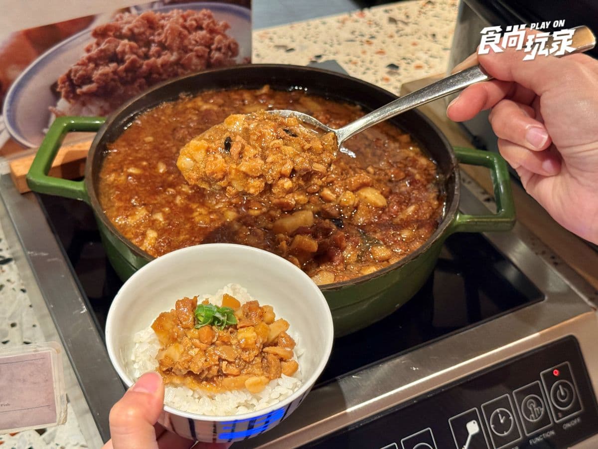 豪華早餐吃到飽!高雄日航酒店開箱:入住家庭房、美拍空中泳池、享受三溫暖 豪華早餐吃到飽!高雄日航酒店開箱:入住家庭房、美拍空中泳池、享受三溫暖
