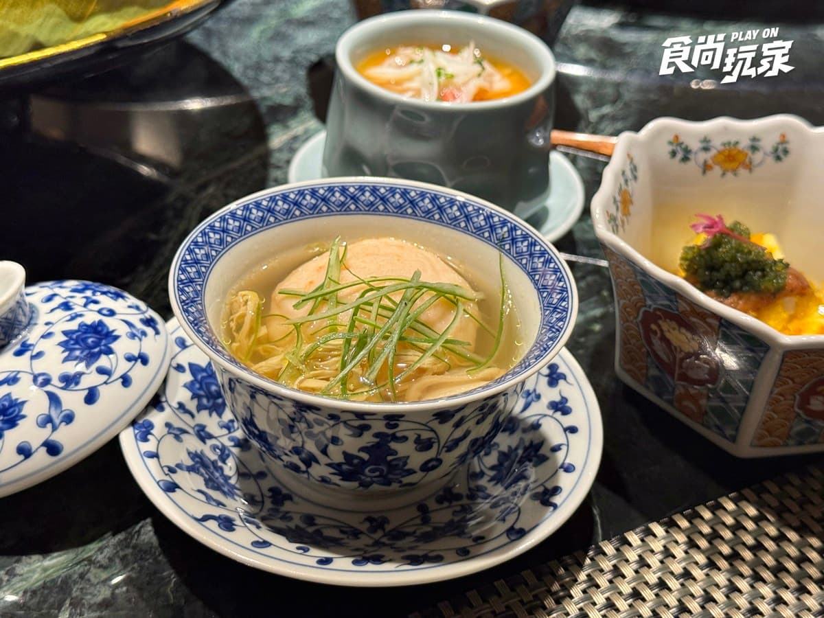 台北預約困難店+1!「隱藏版壽喜燒」爽嗑米澤牛、帝王蟹,免費送康乃馨永生花 台北預約困難店+1!「隱藏版壽喜燒」爽嗑米澤牛、帝王蟹,免費送康乃馨永生花