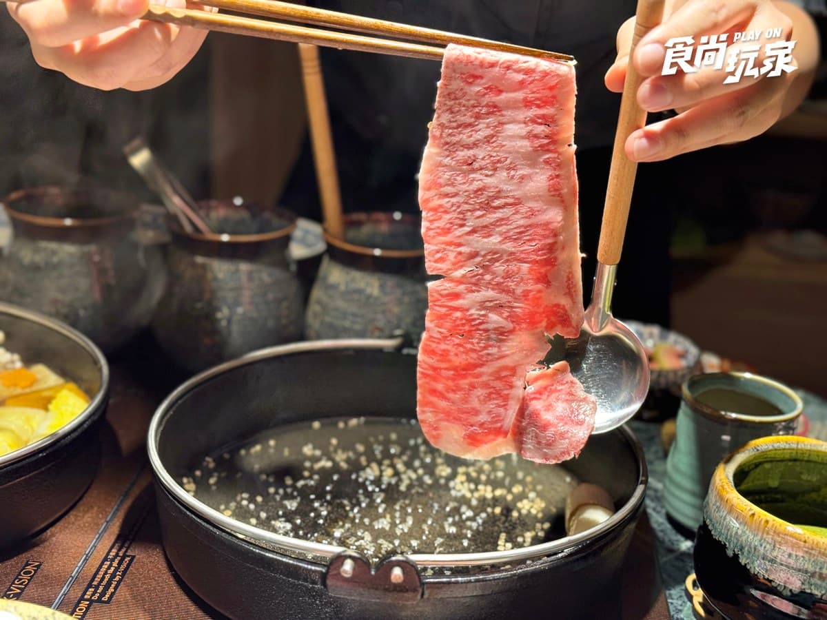台北預約困難店+1!「隱藏版壽喜燒」爽嗑米澤牛、帝王蟹,免費送康乃馨永生花 台北預約困難店+1!「隱藏版壽喜燒」爽嗑米澤牛、帝王蟹,免費送康乃馨永生花