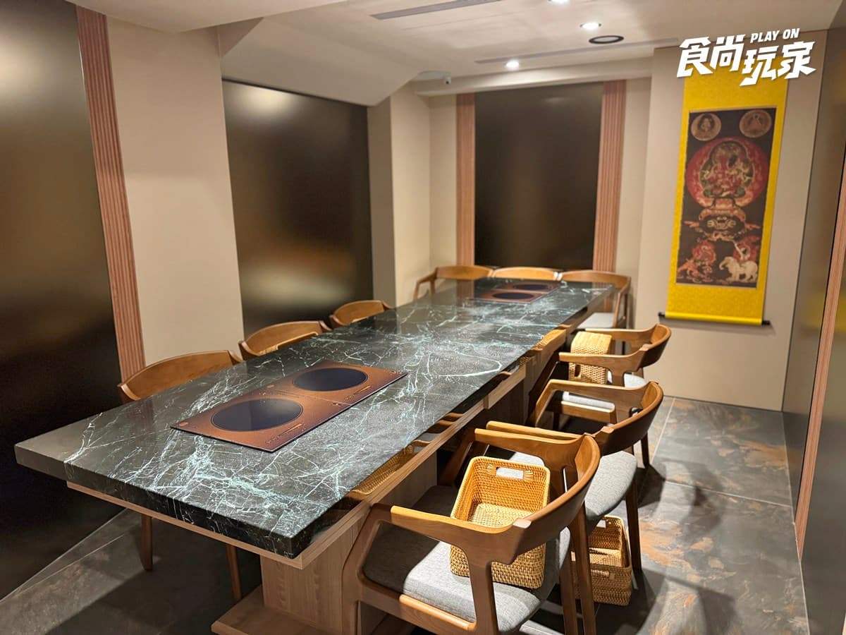 台北預約困難店+1!「隱藏版壽喜燒」爽嗑米澤牛、帝王蟹,免費送康乃馨永生花 台北預約困難店+1!「隱藏版壽喜燒」爽嗑米澤牛、帝王蟹,免費送康乃馨永生花