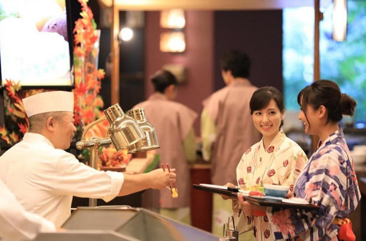 台鋼天鷹封王優惠來了!漢堡王買一送一、6千旅遊金、遊艇餐廳75折 台鋼天鷹封王優惠來了!漢堡王買一送一、6千旅遊金、遊艇餐廳75折