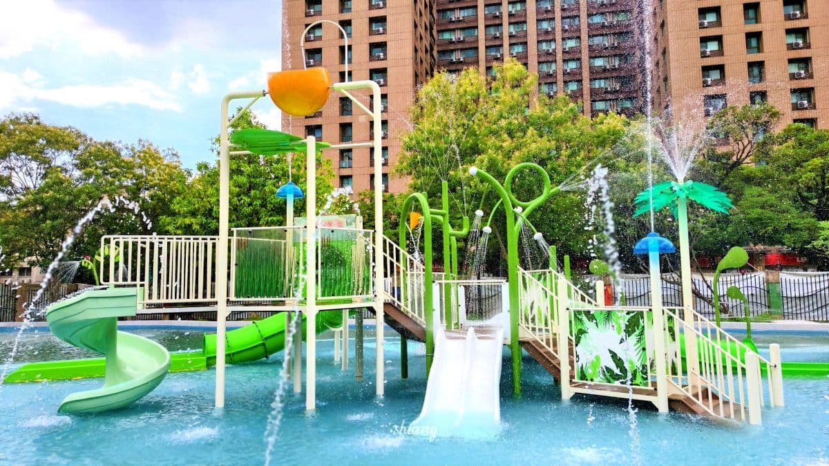 1日限定免費入園!台北水樂園「快閃園遊會」,玩滑水道、免費吃冰棒 1日限定免費入園!台北水樂園「快閃園遊會」,玩滑水道、免費吃冰棒