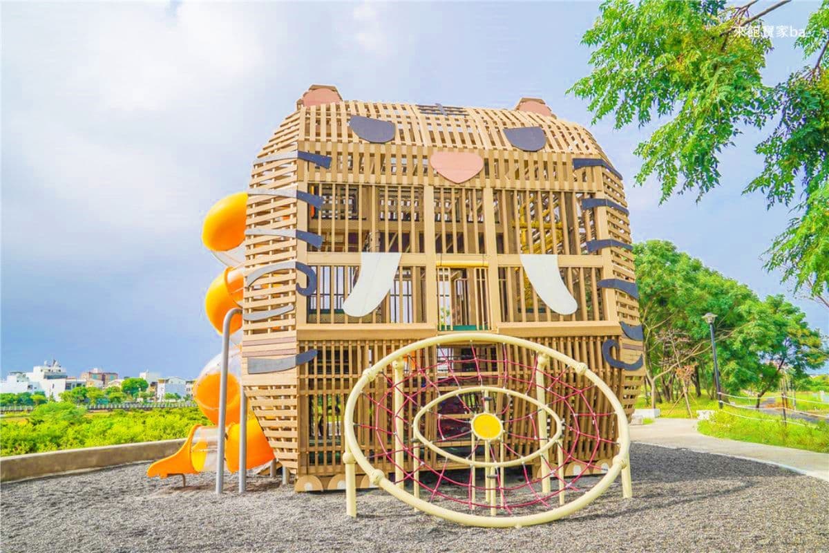 全台唯一「虎爺主題」公園在這!超Q萌虎戲水區開放,一次嗨玩水陸遊樂場 全台唯一「虎爺主題」公園在這!超Q萌虎戲水區開放,一次嗨玩水陸遊樂場