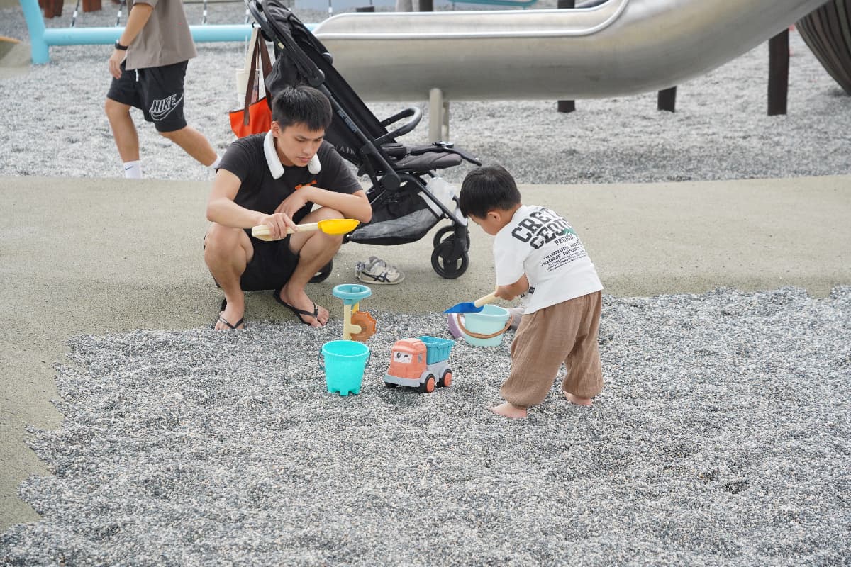 全台首座獨角仙生態公園!4.8米高塔溜滑梯、爬72公尺網繩闖關、夏日限定戲水區 全台首座獨角仙生態公園!4.8米高塔溜滑梯、爬72公尺網繩闖關、夏日限定戲水區