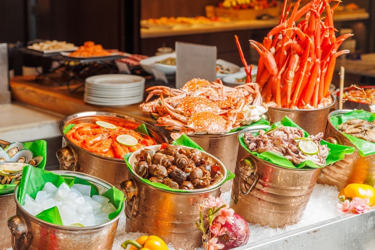 平日就有松葉蟹無限吃!士林最強海鮮吃到飽在這,旅展優惠餐券最低63折 平日就有松葉蟹無限吃!士林最強海鮮吃到飽在這,旅展優惠餐券最低63折