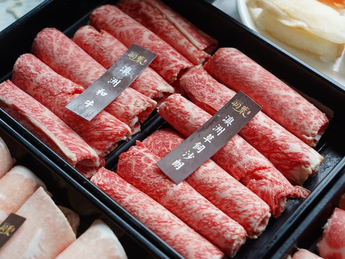 免費送澳洲和牛肉盤!599元超值火鍋吃到飽,現切芒果、酷聖石冰淇淋無限吃 免費送澳洲和牛肉盤!599元超值火鍋吃到飽,現切芒果、酷聖石冰淇淋無限吃