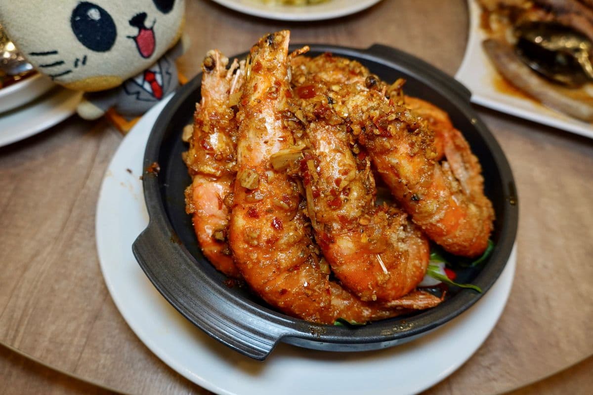 黃仁勳最愛「花娘小館」插旗南京復興!同款菜色必點蒼蠅頭,招牌特色菜一次看 黃仁勳最愛「花娘小館」插旗南京復興!同款菜色必點蒼蠅頭,招牌特色菜一次看
