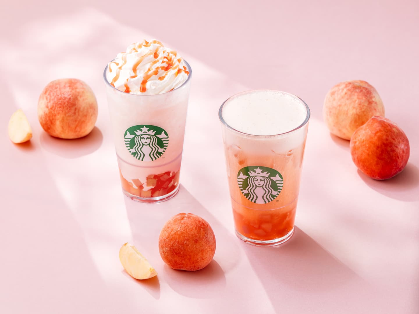 星巴克買一送一!蜜桃星冰樂、水果小熊登場,「周董限定飲品」這天開喝 星巴克買一送一!蜜桃星冰樂、水果小熊登場,「周董限定飲品」這天開喝