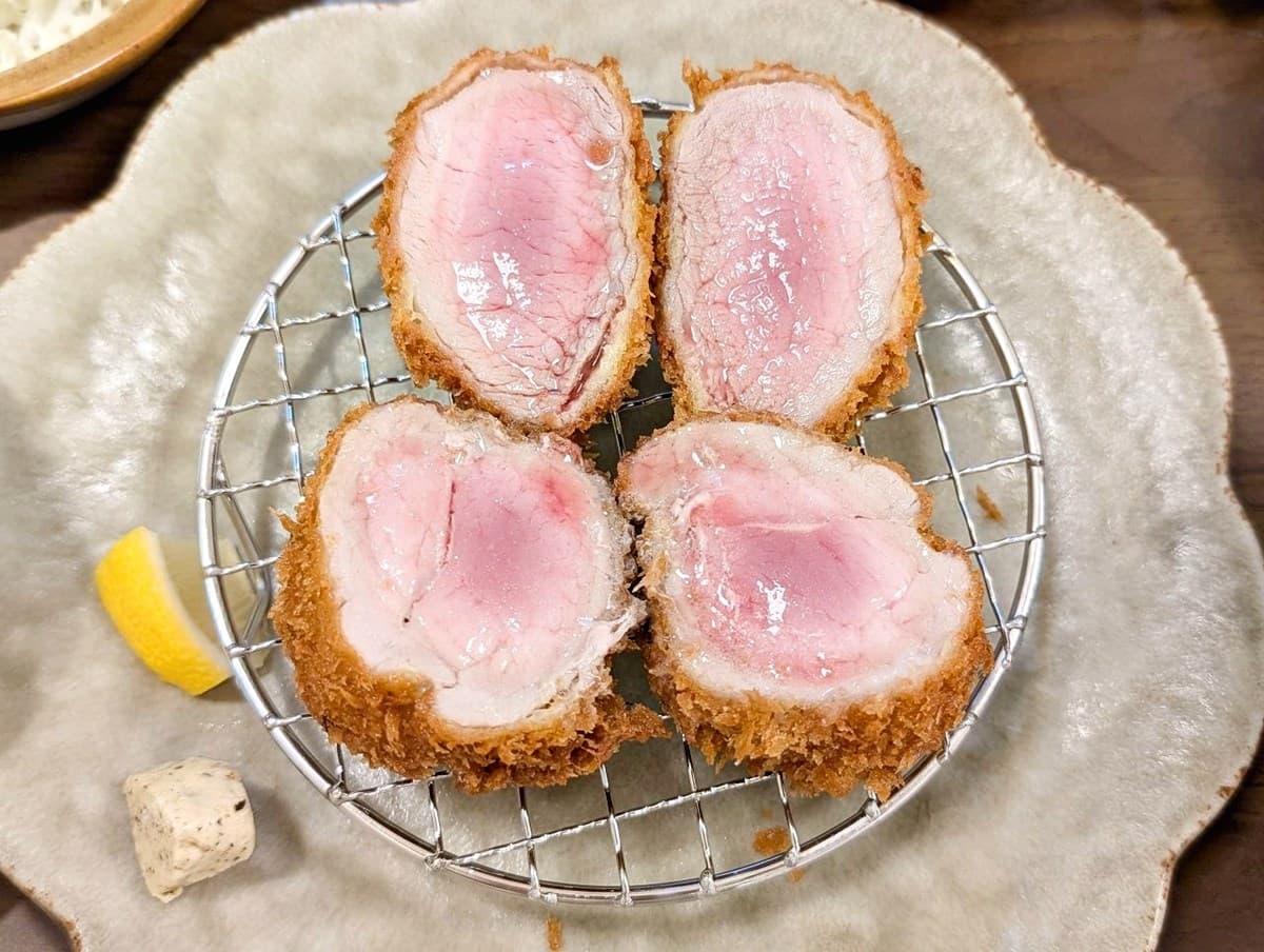 全台首推「豬排吃到飽」!380元起炸豬五花無限續盤,白飯、高麗菜絲也暢吃 全台首推「豬排吃到飽」!380元起炸豬五花無限續盤,白飯、高麗菜絲也暢吃