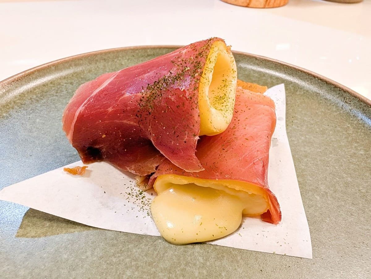 全台首推「豬排吃到飽」!380元起炸豬五花無限續盤,白飯、高麗菜絲也暢吃 全台首推「豬排吃到飽」!380元起炸豬五花無限續盤,白飯、高麗菜絲也暢吃