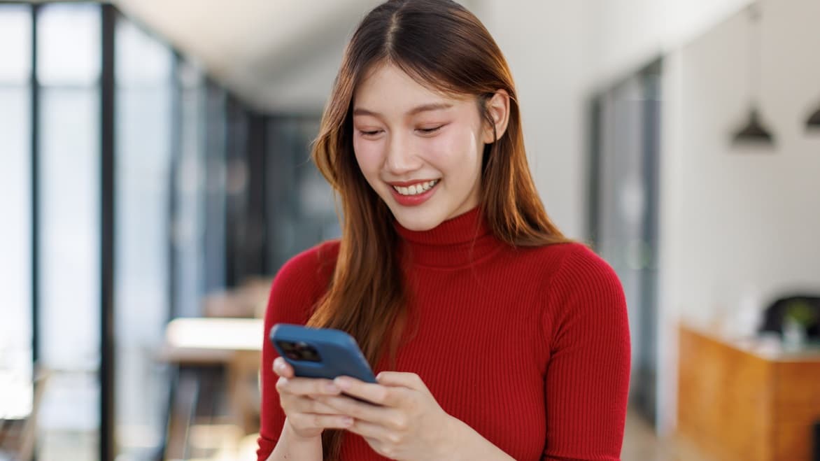 到底怎樣才能脫單?網友推薦「好用交友軟體Top10」,這App外國帥哥美女多