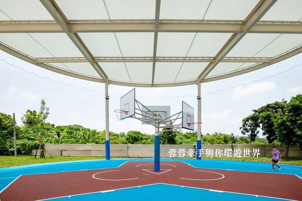 全新「太空主題公園」免費玩!2層樓火箭滑梯、飛碟星球太狂,4500坪超放電 全新「太空主題公園」免費玩!2層樓火箭滑梯、飛碟星球太狂,4500坪超放電