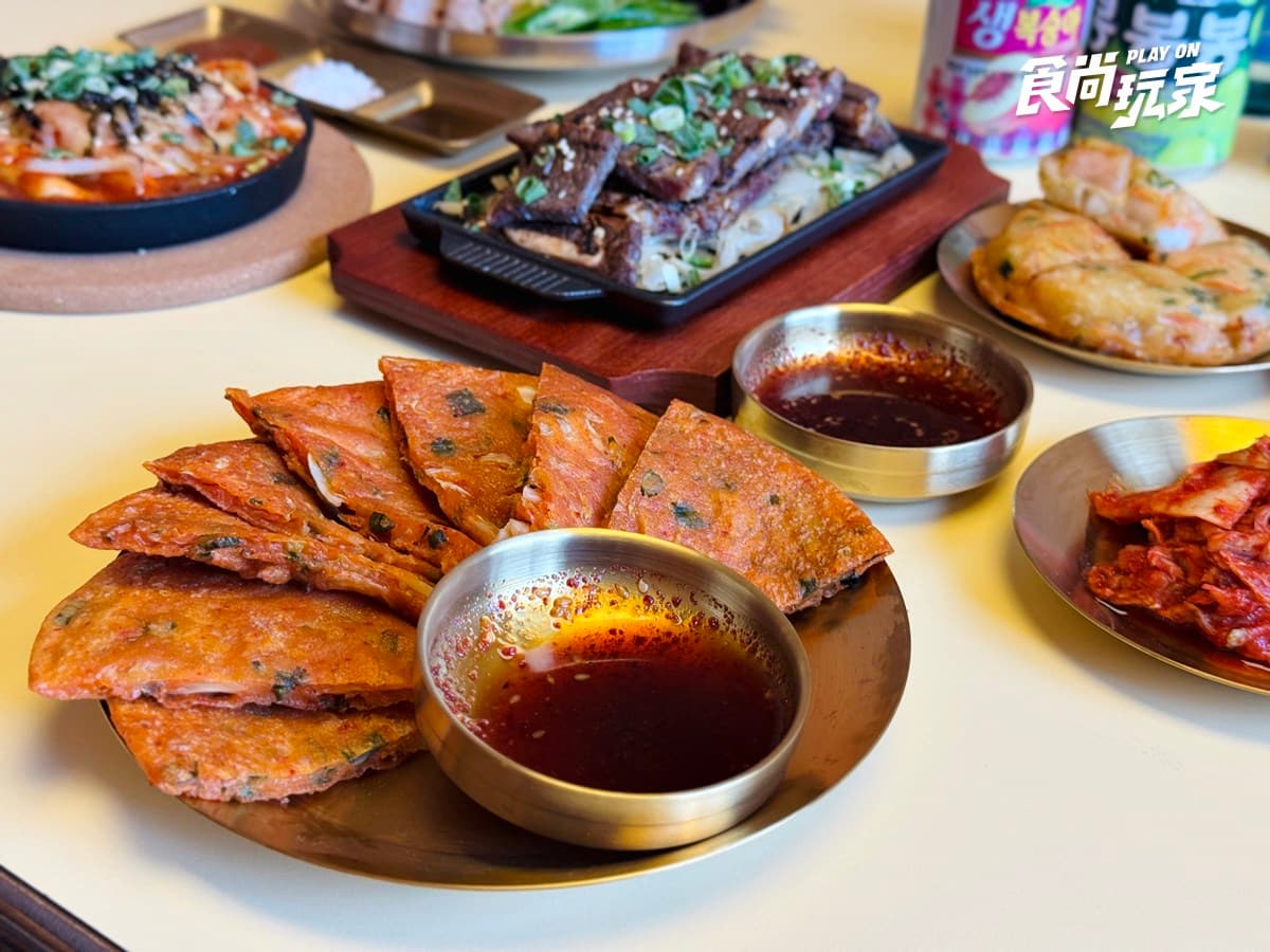 大巨蛋遠東美食優惠12間!全台第1間天丼5折、豆腐鍋買一送一,免費送醉鴨 大巨蛋遠東美食優惠12間!全台第1間天丼5折、豆腐鍋買一送一,免費送醉鴨