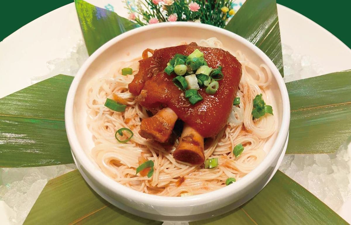 299元不限時吃到飽!高CP值「台式火鍋」50款自助吧、麻油雞飯、大苑子冰暢吃 299元不限時吃到飽!高CP值「台式火鍋」50款自助吧、麻油雞飯、大苑子冰暢吃