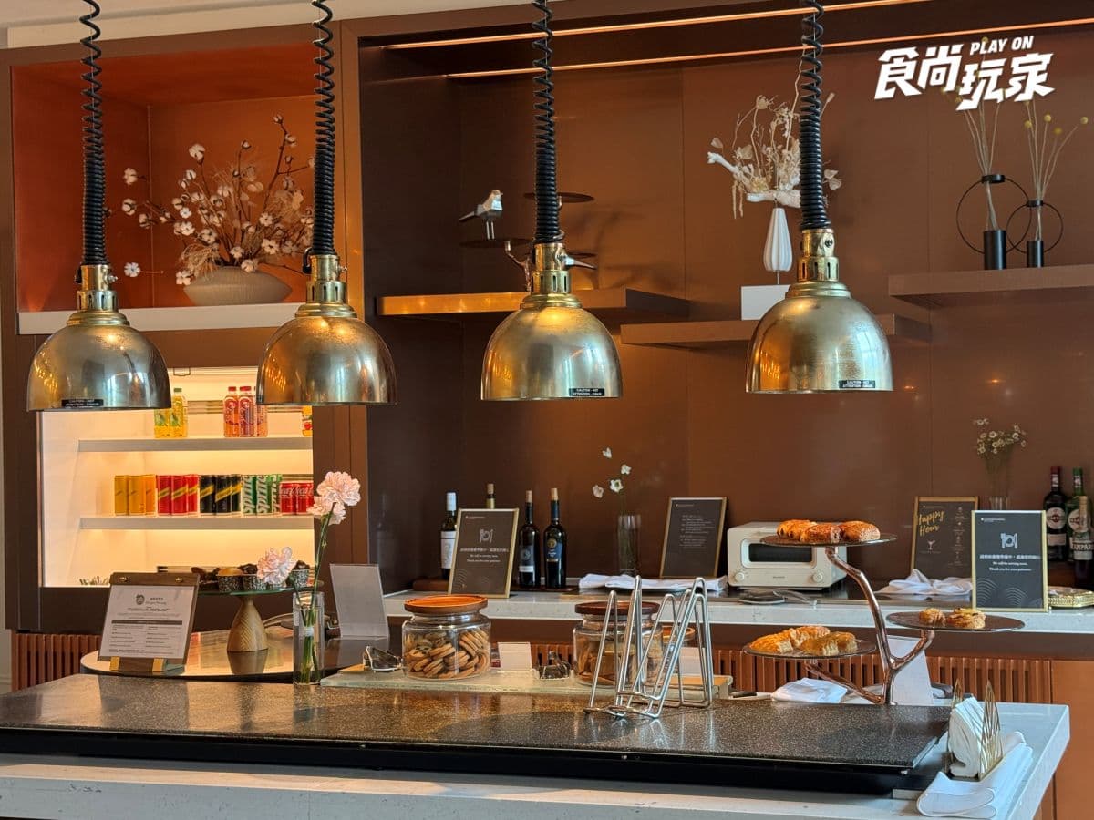 週週免費抽演唱會門票!高雄洲際酒店開箱:入住港灣海景房、美拍藍洞泳池 週週免費抽演唱會門票!高雄洲際酒店開箱:入住港灣海景房、美拍藍洞泳池