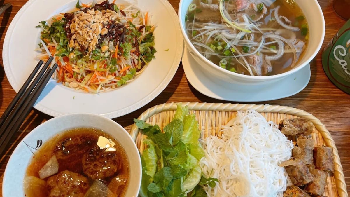 中壢火車站美食推薦!必吃10家:紅豆餅3個10元、399拉麵吃到飽、巨無霸潤餅 中壢火車站美食推薦!必吃10家:紅豆餅3個10元、399拉麵吃到飽、巨無霸潤餅