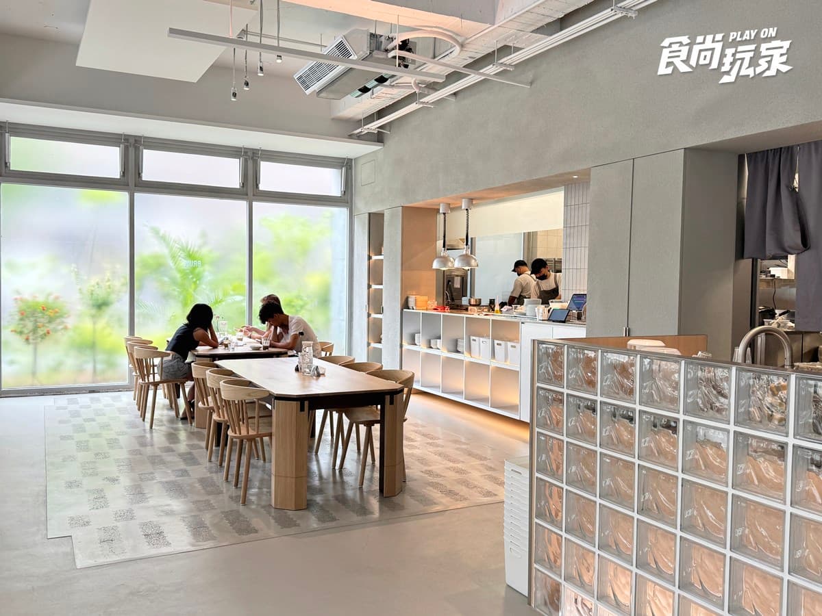 「BRUN早午餐」插旗林口!118坪綠意超好拍,230元兒童餐、田馥甄愛店酸種 「BRUN早午餐」插旗林口!118坪綠意超好拍,230元兒童餐、田馥甄愛店酸種