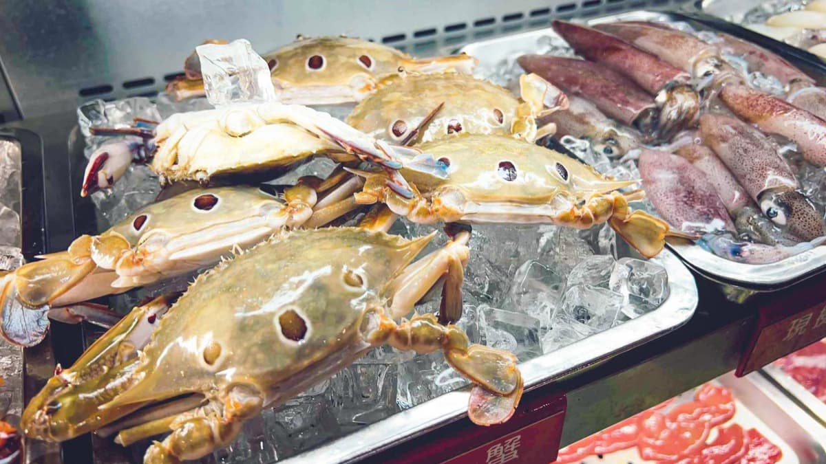 西門町20年老店吃到飽!火鍋破百種品項任吃,5種鮮蝦、螃蟹、哈根達斯通通有 西門町20年老店吃到飽!火鍋破百種品項任吃,5種鮮蝦、螃蟹、哈根達斯通通有