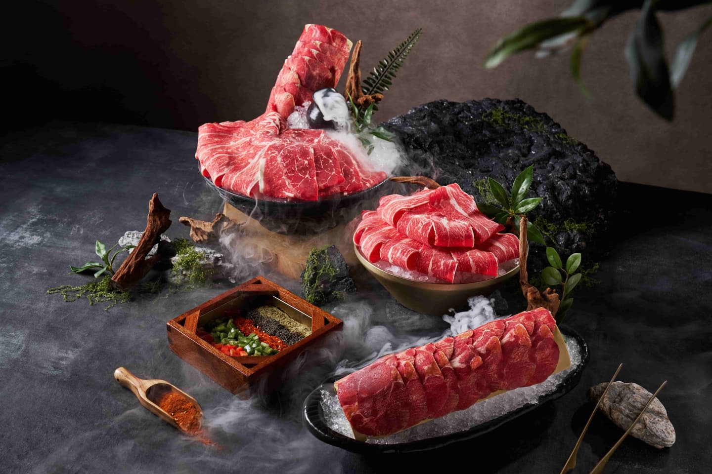 「撈王鍋物」插旗信義區!8款必點火焰牛、手搗肉滑,免費送百香果嫩雞 「撈王鍋物」插旗信義區!8款必點火焰牛、手搗肉滑,免費送百香果嫩雞