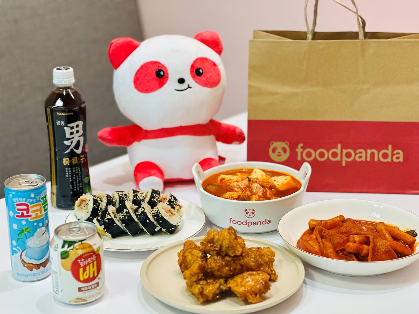 foodpanda、Uber Eats最新優惠!拿坡里買一送一,麥當勞75折、星巴克折70元 foodpanda、Uber Eats最新優惠!拿坡里買一送一,麥當勞75折、星巴克折70元