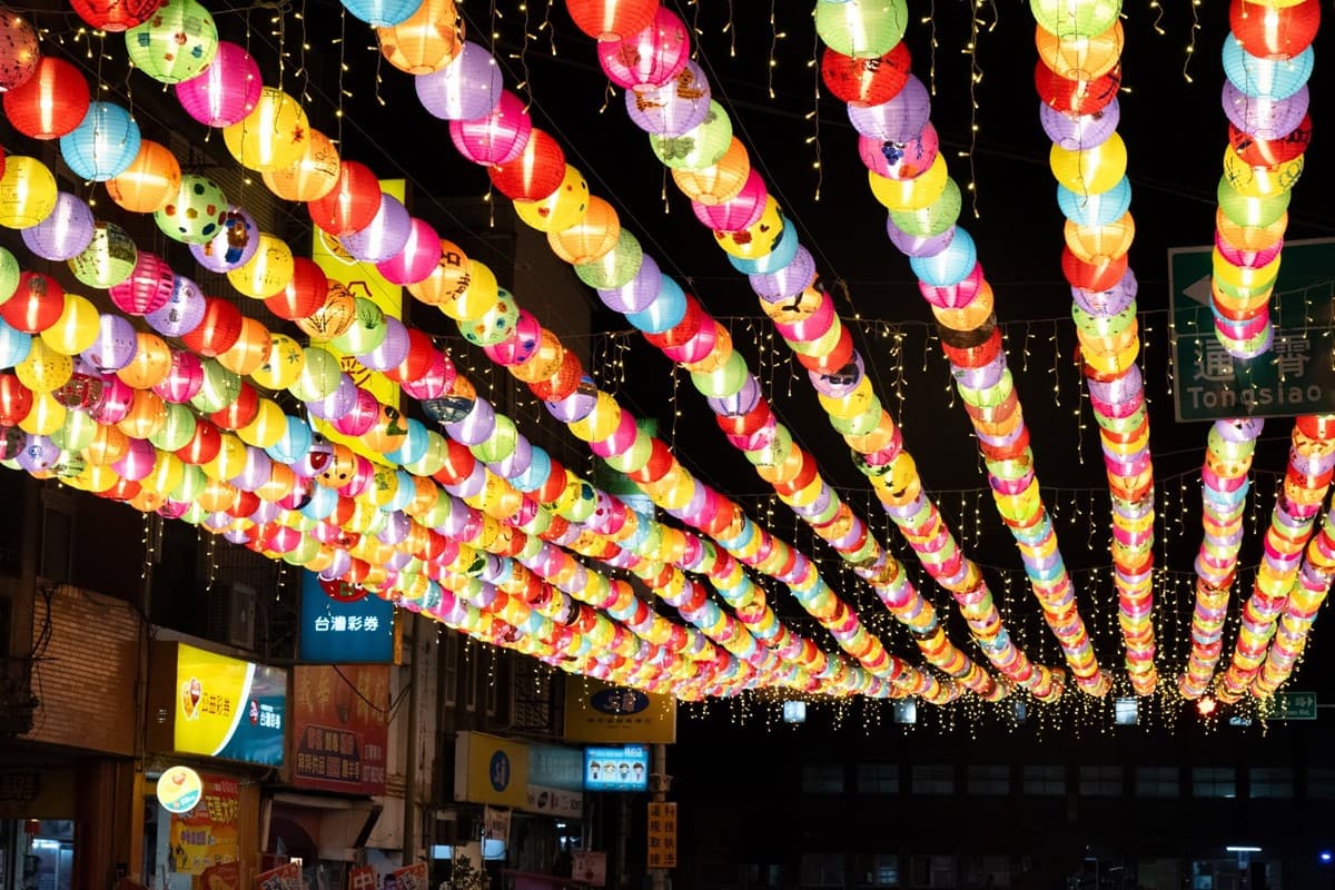一年只開這1天!苗栗苑裡「鬼門關夜市」9/10確定回歸,封街開逛400家攤位 一年只開這1天!苗栗苑裡「鬼門關夜市」9/10確定回歸,封街開逛400家攤位