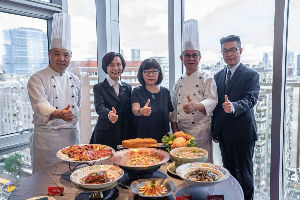 高雄老字號「福園台菜」插旗大巨蛋!必吃菜色TOP8,消費滿額送300元抵用券 高雄老字號「福園台菜」插旗大巨蛋!必吃菜色TOP8,消費滿額送300元抵用券