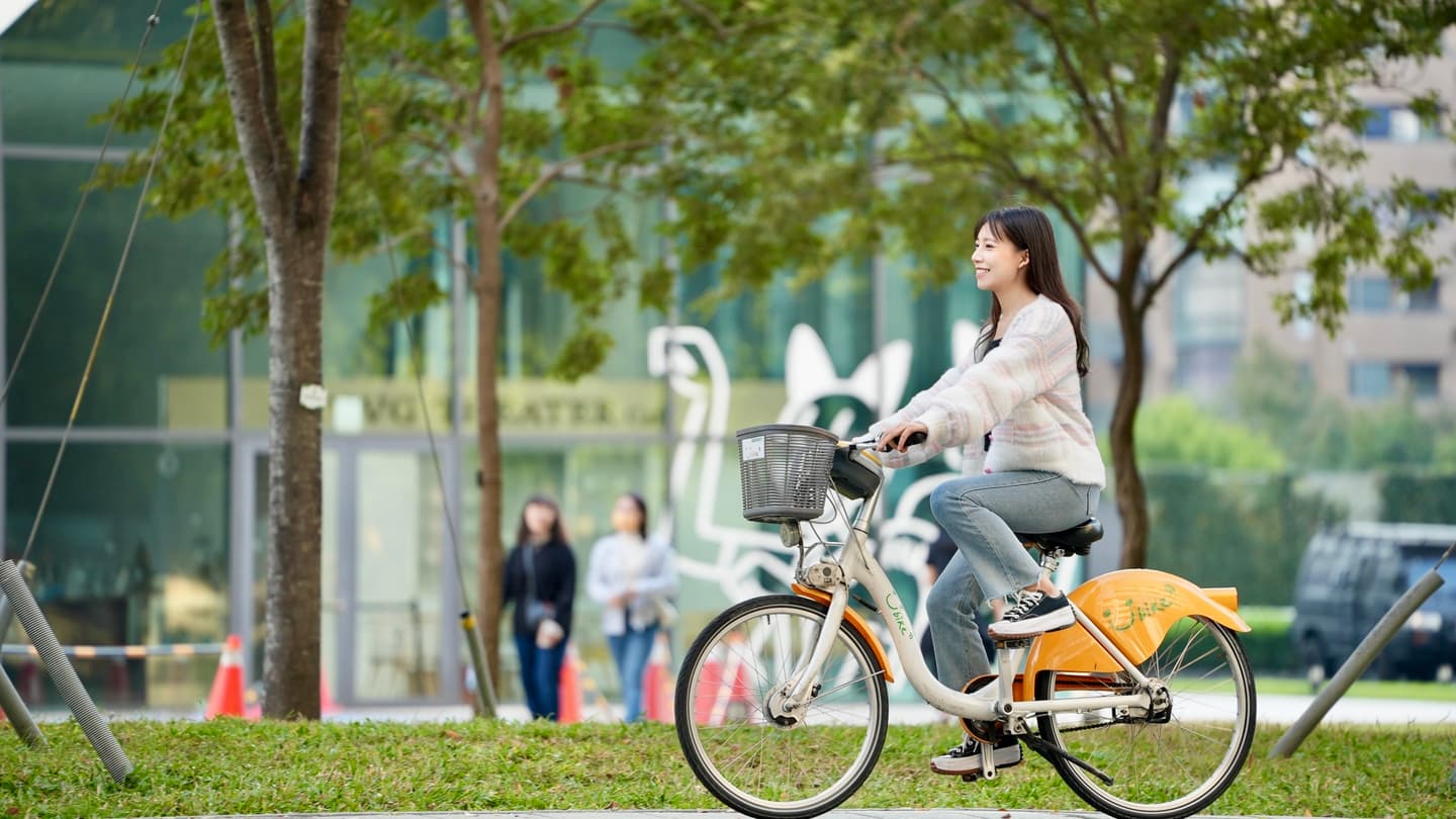 響應國際無車日!雙北公車這天免費搭、9月抽iPad,台中人搭捷運免費喝星巴克 響應國際無車日!雙北公車這天免費搭、9月抽iPad,台中人搭捷運免費喝星巴克