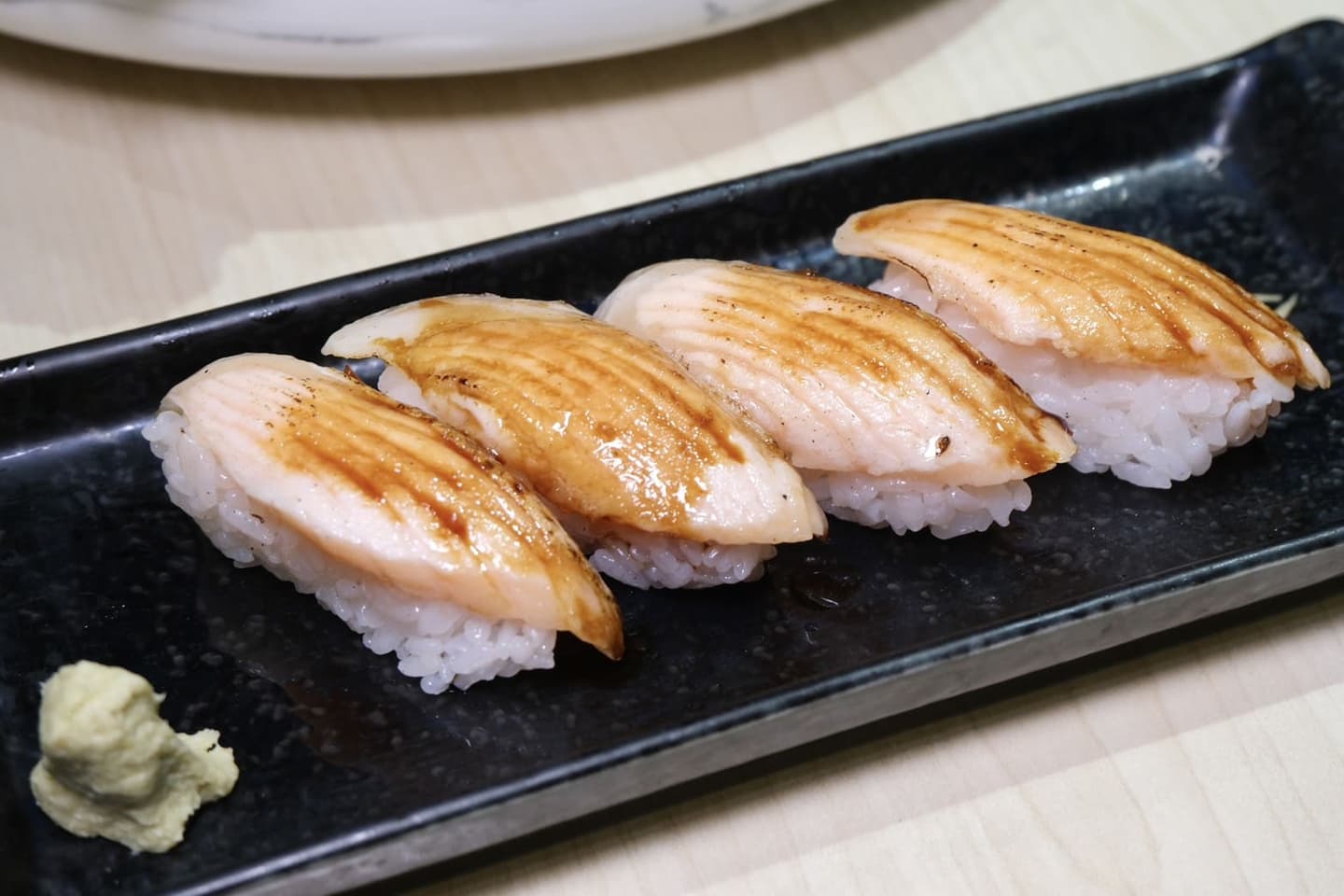 新莊人氣日料推薦!生蠔+鮭魚吃到飽699元,每日限量20位、味噌湯無限續喝 新莊人氣日料推薦!生蠔+鮭魚吃到飽699元,每日限量20位、味噌湯無限續喝