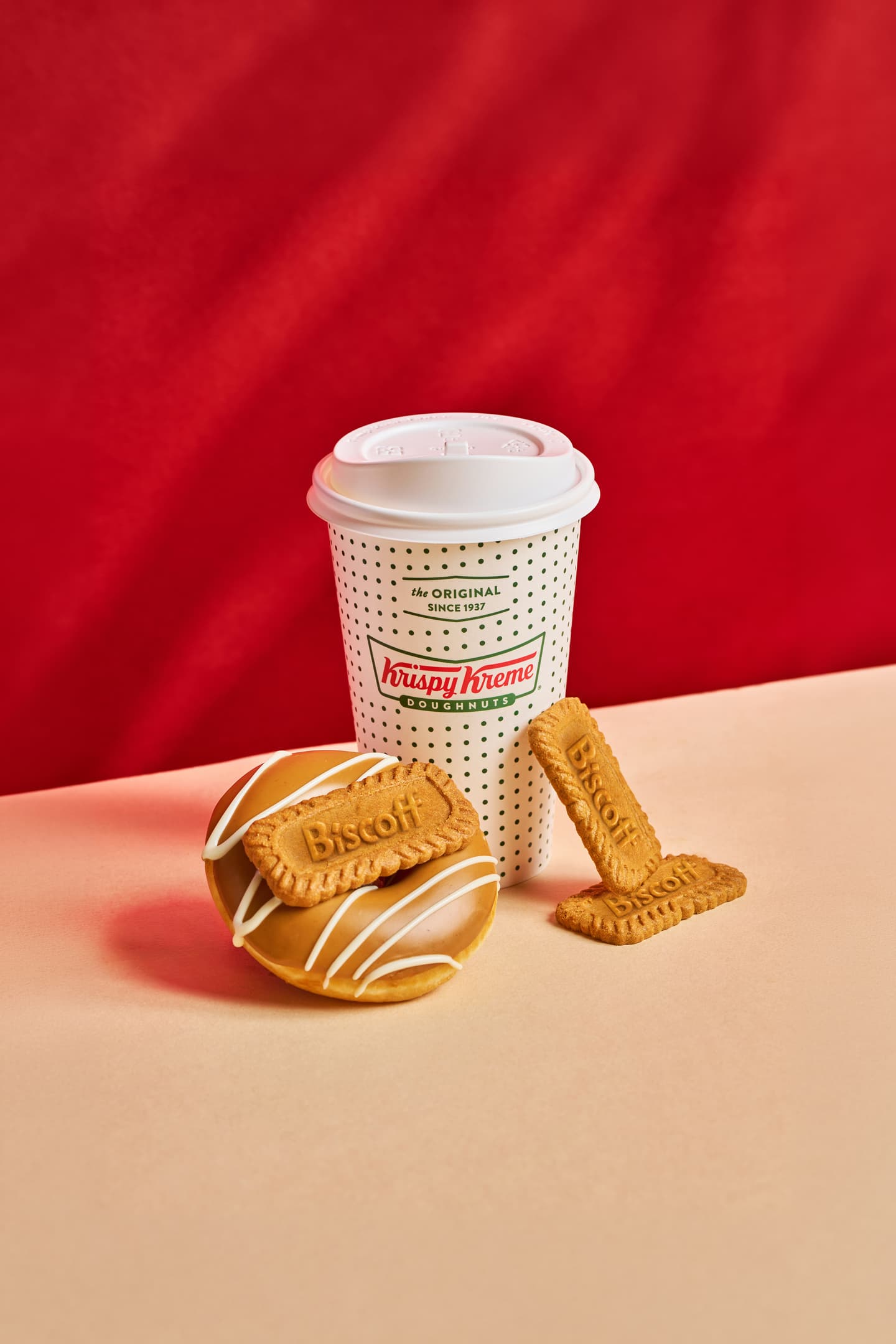 Mister Donut對中「這5字」買5送2!Krispy Kreme蓮花餅乾聯名回歸+買一送一 Mister Donut對中「這5字」買5送2!Krispy Kreme蓮花餅乾聯名回歸+買一送一