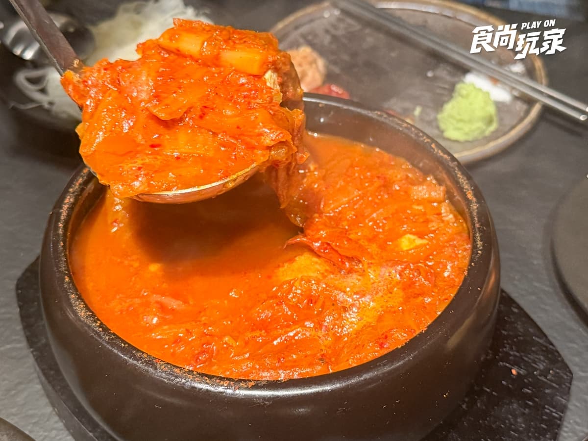 韓國人氣燒肉「囕盈豚」插旗台北大巨蛋!推薦菜色開箱,低消600元、專人代烤 韓國人氣燒肉「囕盈豚」插旗台北大巨蛋!推薦菜色開箱,低消600元、專人代烤