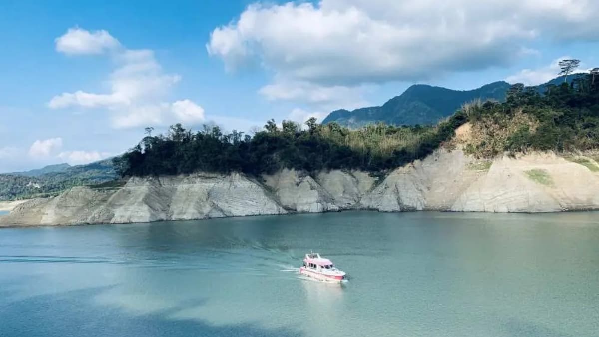 在水庫聽音樂會!指定旅宿半價優惠,聽十鼓、追黑鳶、搭遊艇遊山豬島、秘境峽谷 在水庫聽音樂會!指定旅宿半價優惠,聽十鼓、追黑鳶、搭遊艇遊山豬島、秘境峽谷