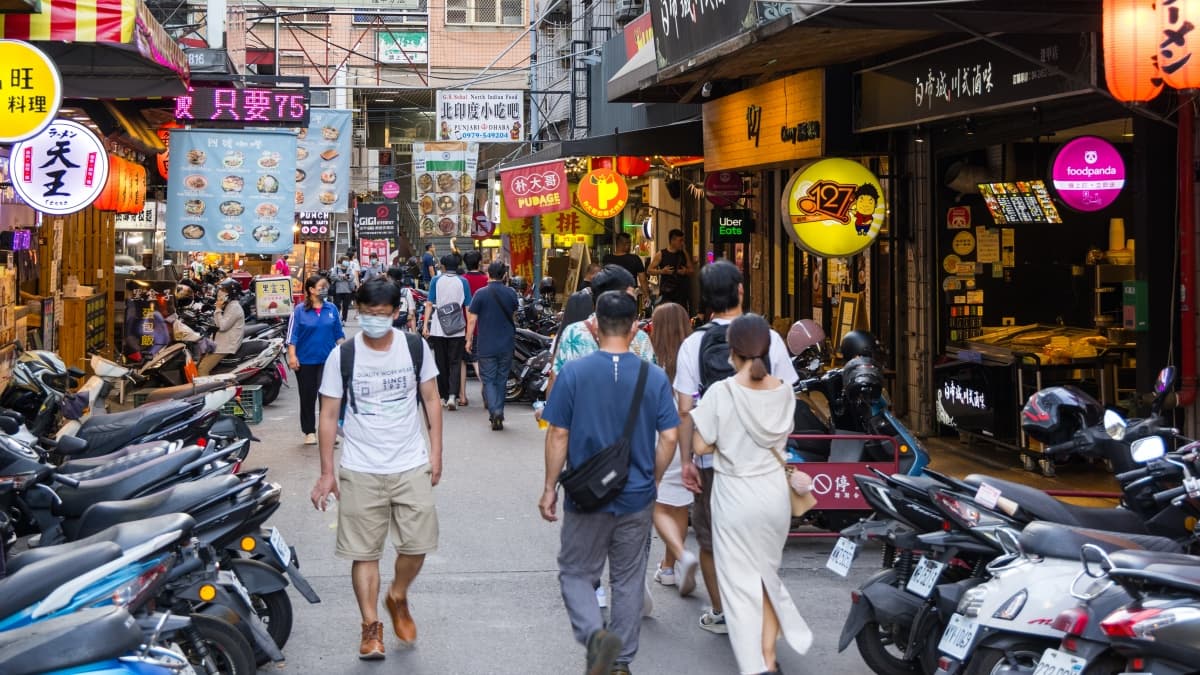 雙北都輸它!台灣最宜居縣市排行榜曝,冠軍逛街吃美食都方便、買房CP值高
