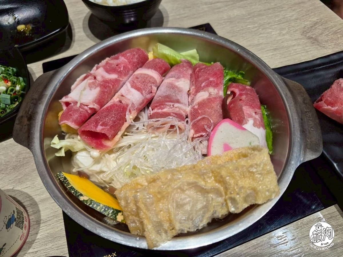 被火鍋耽誤的臭豆腐店!140元起平價小火鍋,必嗑蛤蜊絲瓜鍋、飲料免費暢飲 被火鍋耽誤的臭豆腐店!140元起平價小火鍋,必嗑蛤蜊絲瓜鍋、飲料免費暢飲