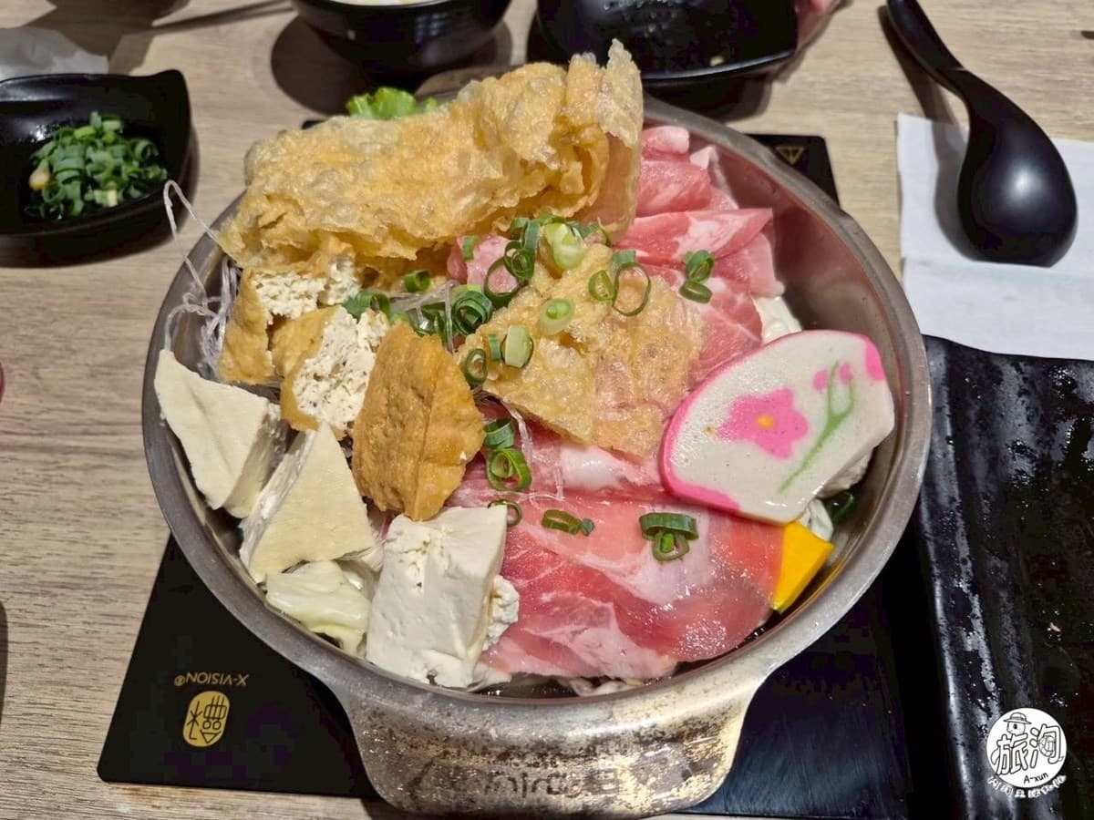 被火鍋耽誤的臭豆腐店!140元起平價小火鍋,必嗑蛤蜊絲瓜鍋、飲料免費暢飲 被火鍋耽誤的臭豆腐店!140元起平價小火鍋,必嗑蛤蜊絲瓜鍋、飲料免費暢飲