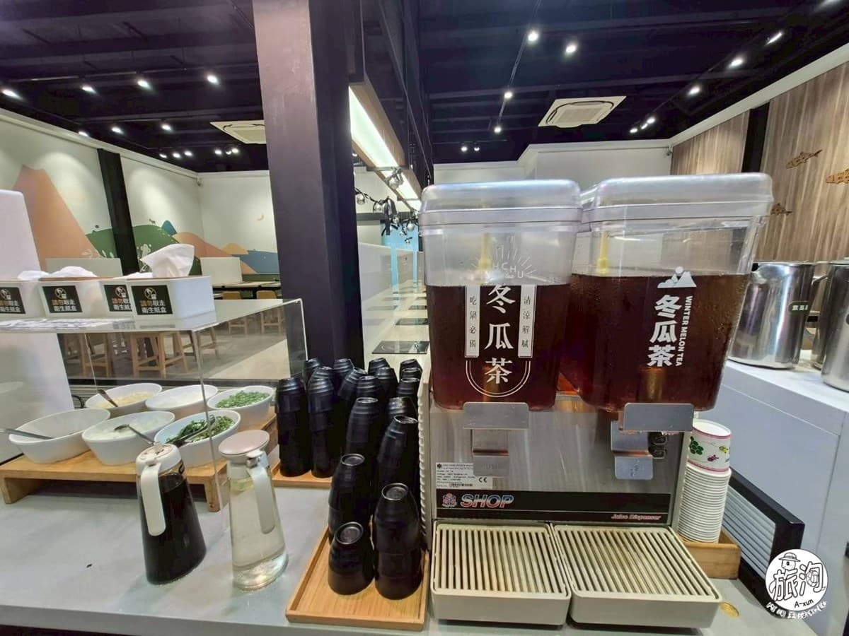 被火鍋耽誤的臭豆腐店!140元起平價小火鍋,必嗑蛤蜊絲瓜鍋、飲料免費暢飲 被火鍋耽誤的臭豆腐店!140元起平價小火鍋,必嗑蛤蜊絲瓜鍋、飲料免費暢飲