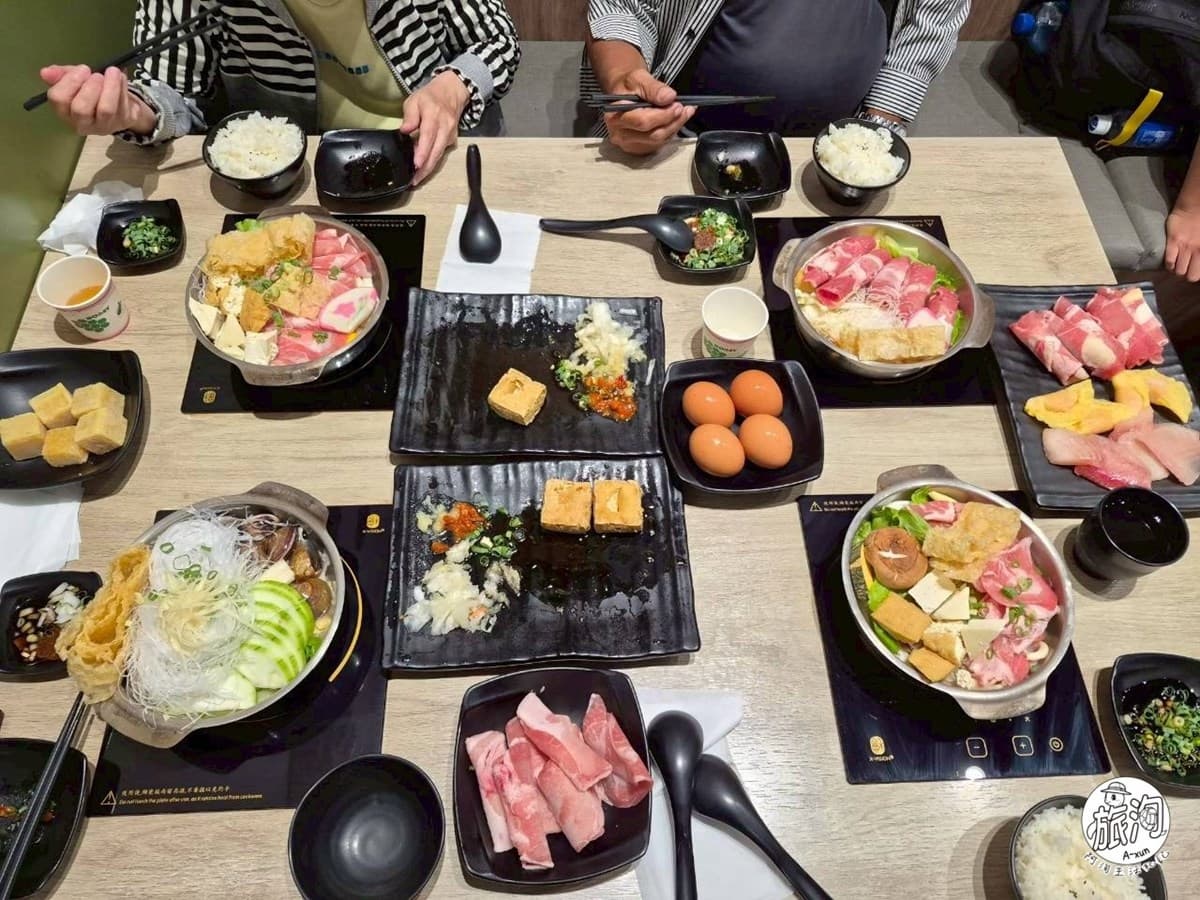 被火鍋耽誤的臭豆腐店!140元起平價小火鍋,必嗑蛤蜊絲瓜鍋、飲料免費暢飲 被火鍋耽誤的臭豆腐店!140元起平價小火鍋,必嗑蛤蜊絲瓜鍋、飲料免費暢飲