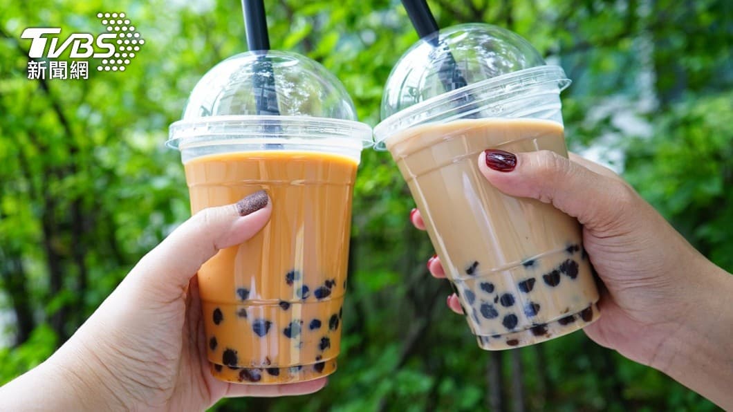在台灣手搖飲料可說是日常街景的一部分。(示意圖/shutterstock 達志影像) 在台灣手搖飲料可說是日常街景的一部分。(示意圖/shutterstock 達志影像)