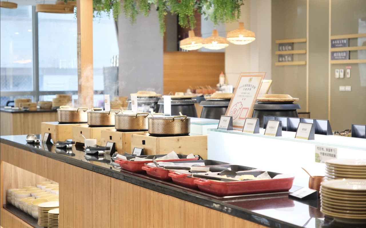 阿思瑪大飯店